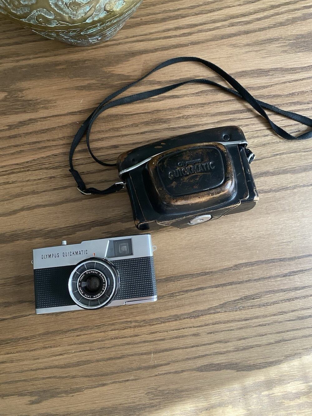 Vintage 1960s Olympus Quickmatic EES Camera Untested Made in Japan For Parts
